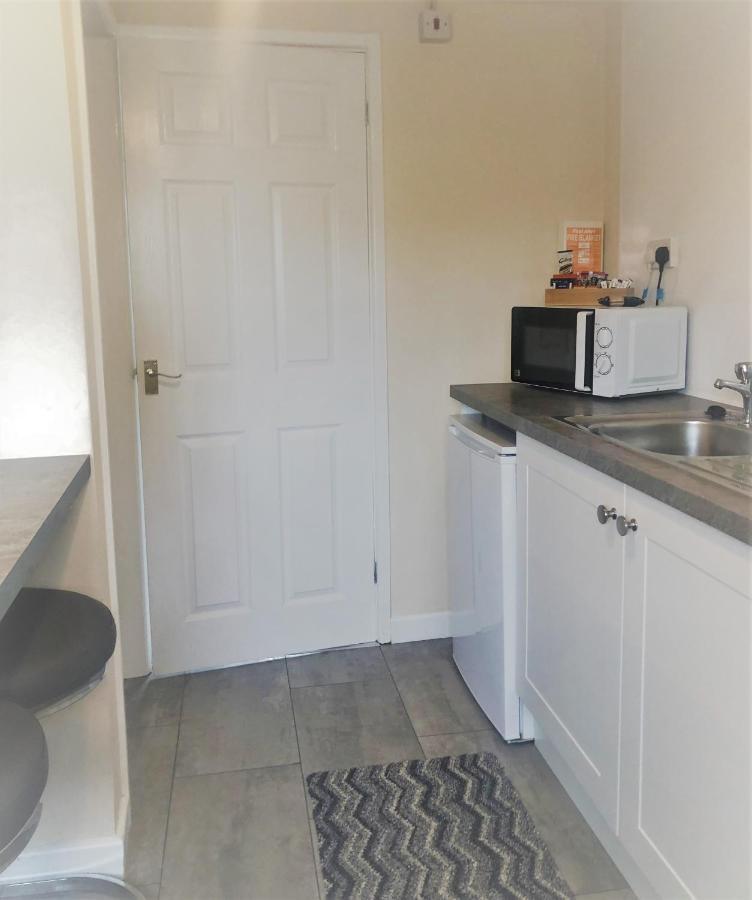 Little Park Holiday Homes Self Catering Cottages 1 & 2 Bedrooms Available Close To Tutbury Castle Eksteriør bilde