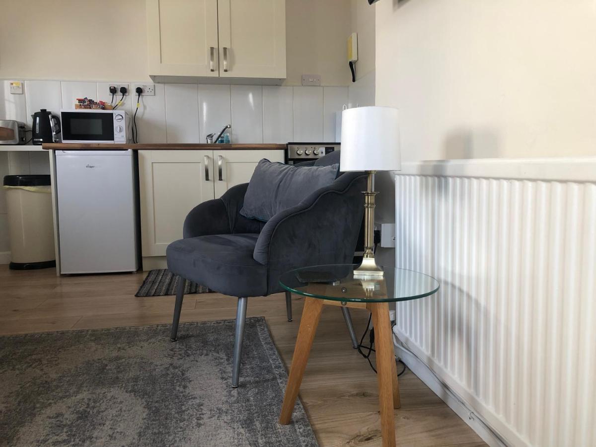Little Park Holiday Homes Self Catering Cottages 1 & 2 Bedrooms Available Close To Tutbury Castle Eksteriør bilde