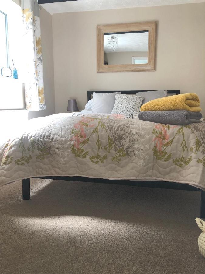 Little Park Holiday Homes Self Catering Cottages 1 & 2 Bedrooms Available Close To Tutbury Castle Eksteriør bilde
