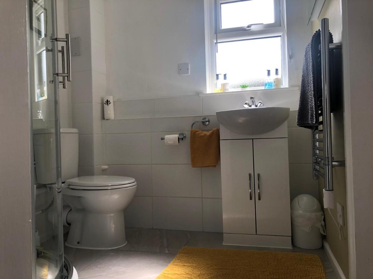 Little Park Holiday Homes Self Catering Cottages 1 & 2 Bedrooms Available Close To Tutbury Castle Eksteriør bilde