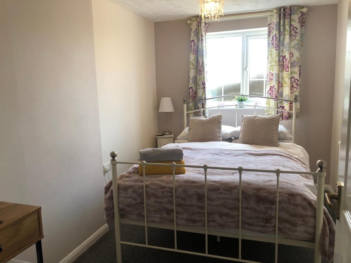 Little Park Holiday Homes Self Catering Cottages 1 & 2 Bedrooms Available Close To Tutbury Castle Eksteriør bilde